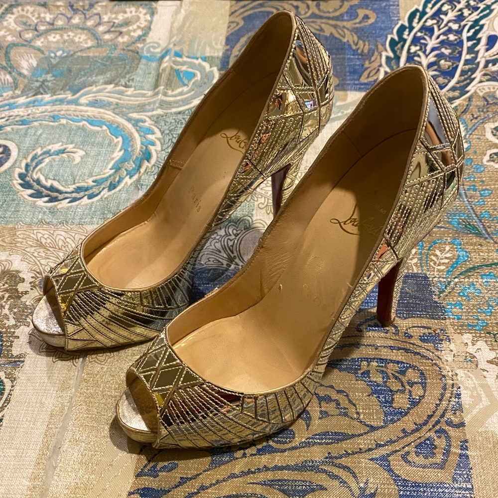 Christian Louboutin Very Galaxy Mirrored pumps